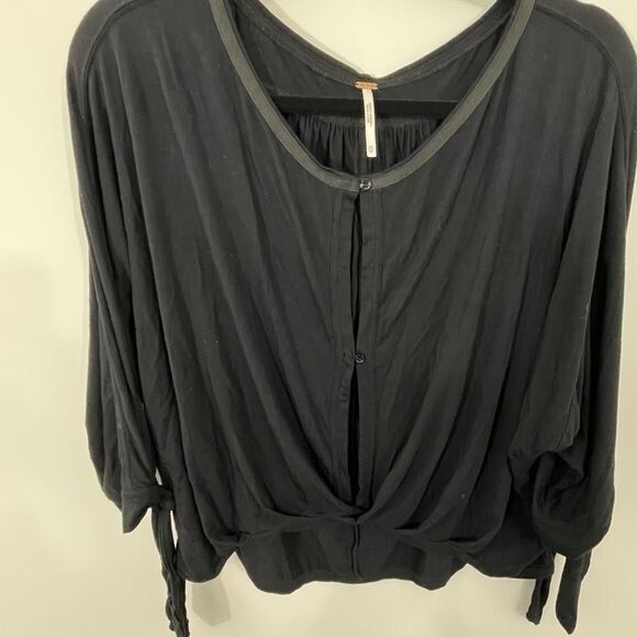 Free People Women's Keepin' On Twist Front Button Tie Sleeve Top Black Size XS - Picture 7 of 11